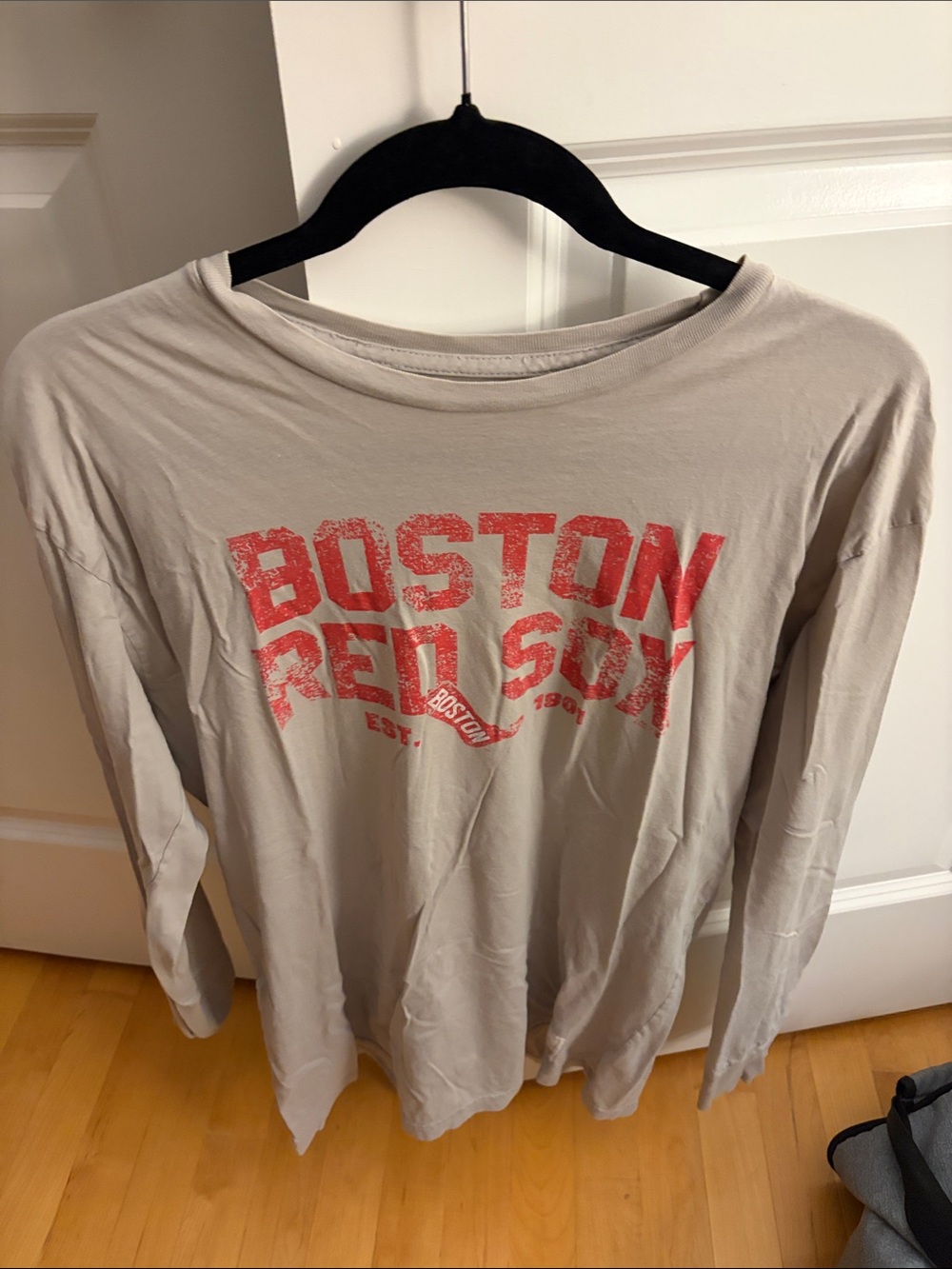 Boston Red Sox Graphic Long Sleeve Tee - Beige with Red Print